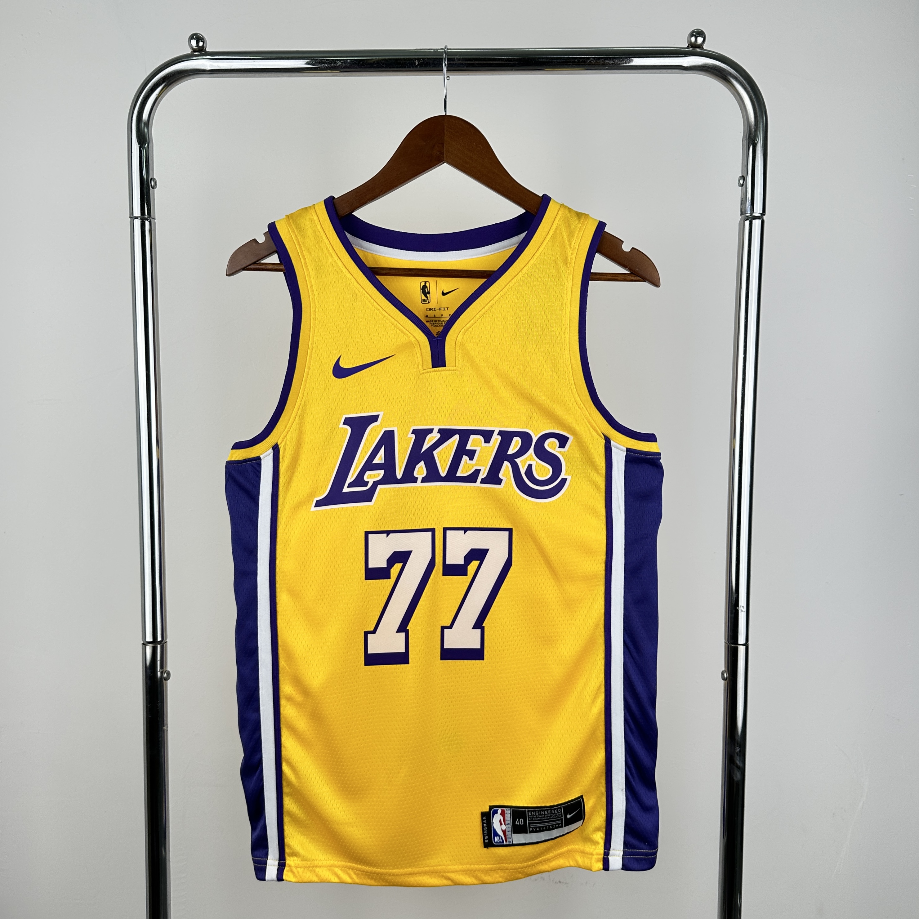 Men Los Angeles Lakers 77 Doncic Yellow Season Nike 2025 NBA Jersey style 2